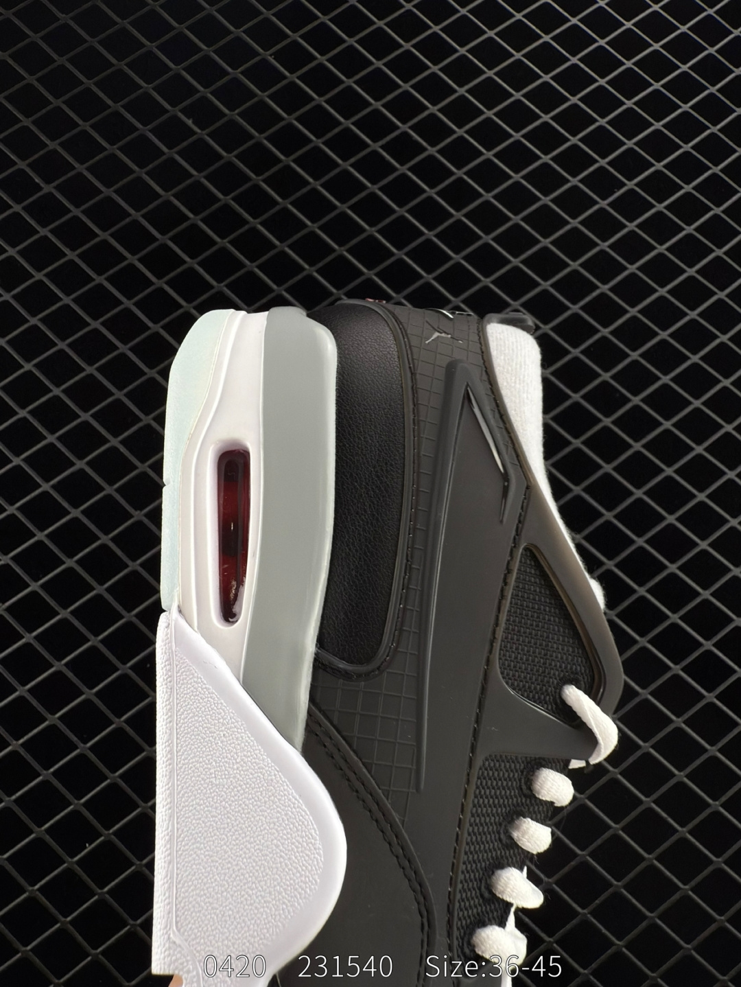 Nike Air Jordan 4 Retro